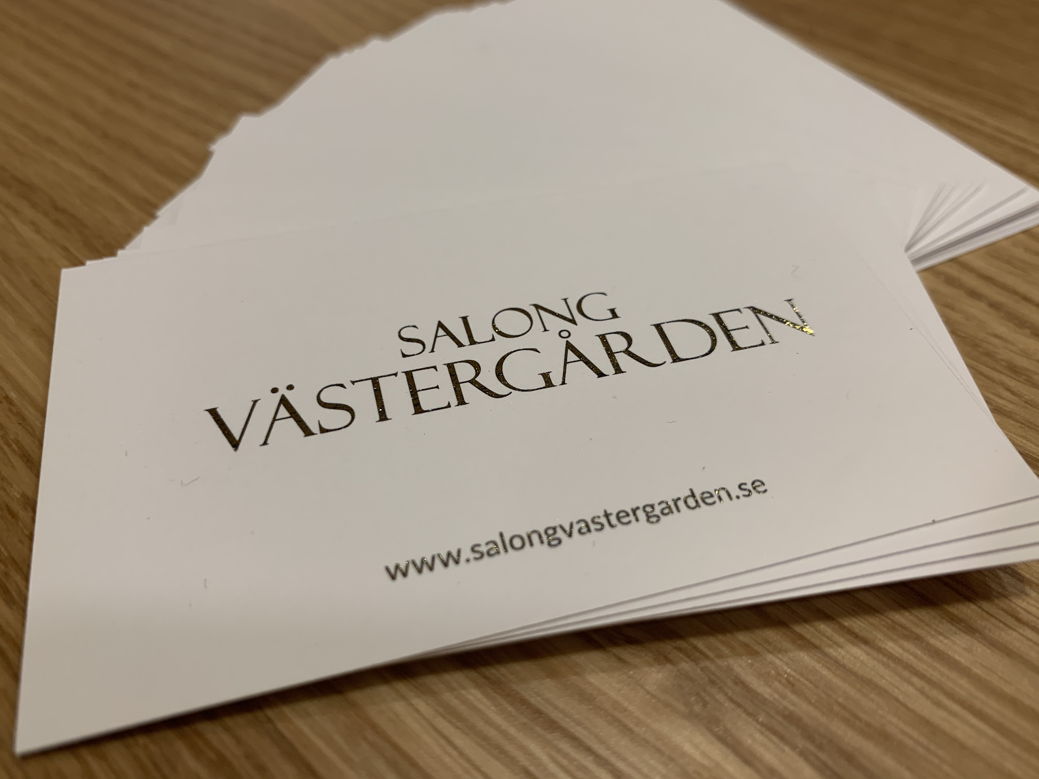 Kontakt, öppettider samt bokningsinformation.